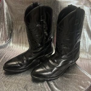 Vintage Mens Laredo Black Leather Boots size 11 EW Great boots little wear🤠🐴